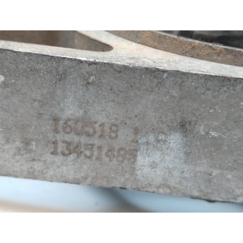 Recambio de soporte cambio para opel corsa e business referencia OEM IAM 55703436 13451485 2