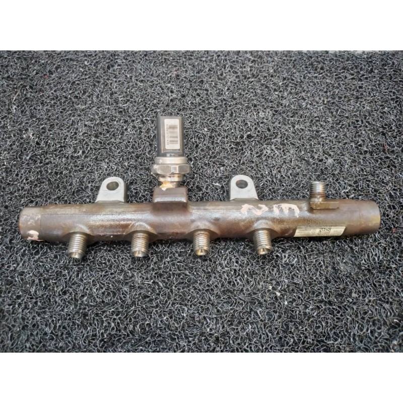 Recambio de rampa inyectora para renault megane ii classic berlina dynamique referencia OEM IAM A2C20001221 5WS40154 8200579287