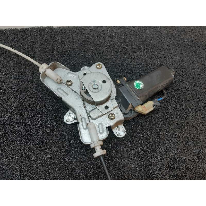 Recambio de elevalunas delantero izquierdo para hyundai terracan (hp) 2.5 tci referencia OEM IAM 3