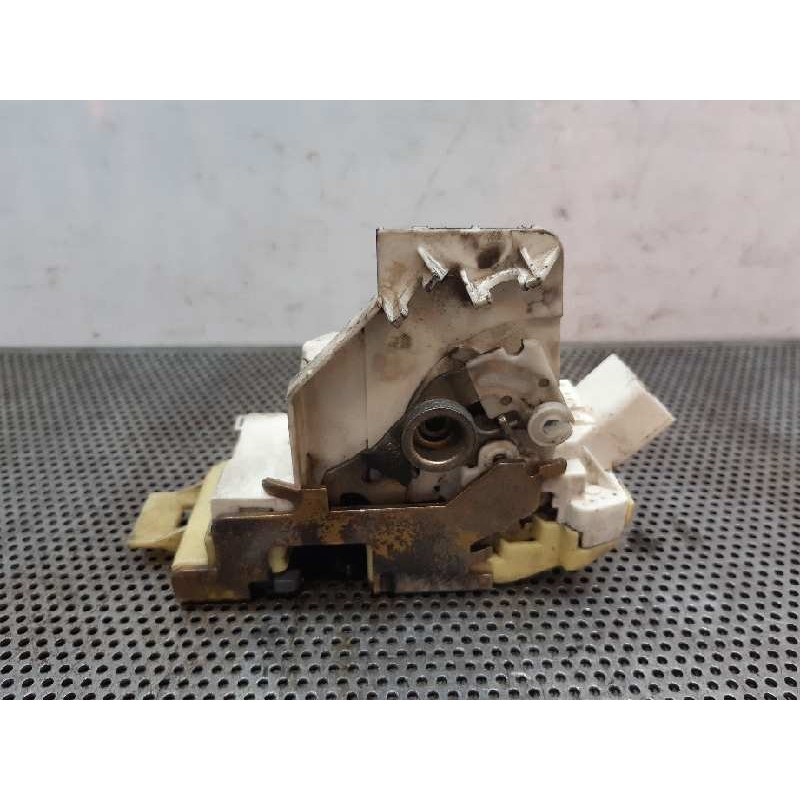 Recambio de cerradura puerta trasera izquierda para ford mondeo berlina (gd) ambiente referencia OEM IAM 96DGF26413BP 4