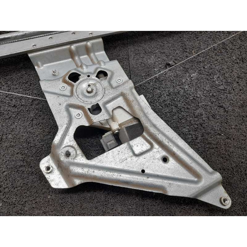 Recambio de elevalunas delantero izquierdo para mercedes-benz sprinterii combi (desde 01.06) 211/215 cdi (906.711/713) referenci - Blanco 6