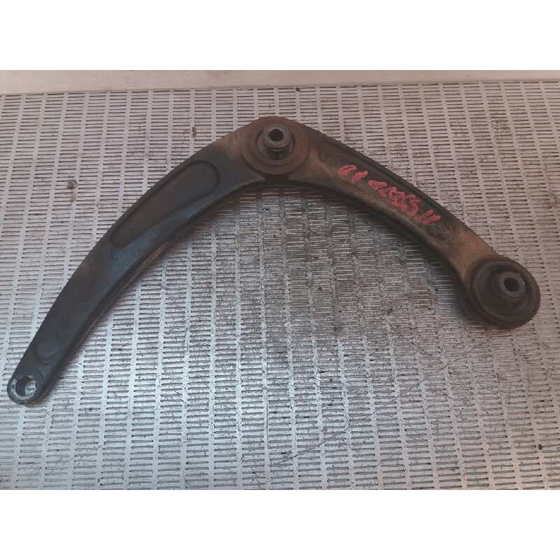 Recambio de brazo suspension inferior delantero derecho para peugeot 307 (s1) 2.0 hdi cat referencia OEM IAM   