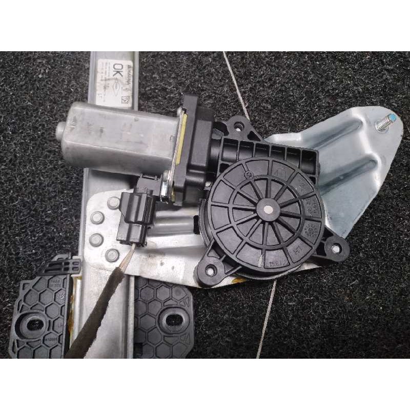 Recambio de elevalunas delantero izquierdo para dacia sandero stepway referencia OEM IAM 807213282 - Azul 2