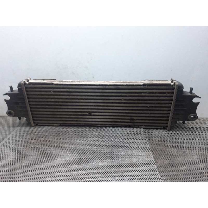Recambio de intercooler para nissan primastar (x83) combi 6 asientos batalla 2,96t referencia OEM IAM 7700312903 - Blanco 2