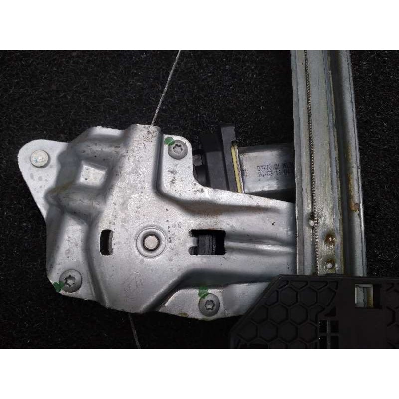 Recambio de elevalunas delantero izquierdo para dacia sandero stepway referencia OEM IAM 807213282 - Azul 5