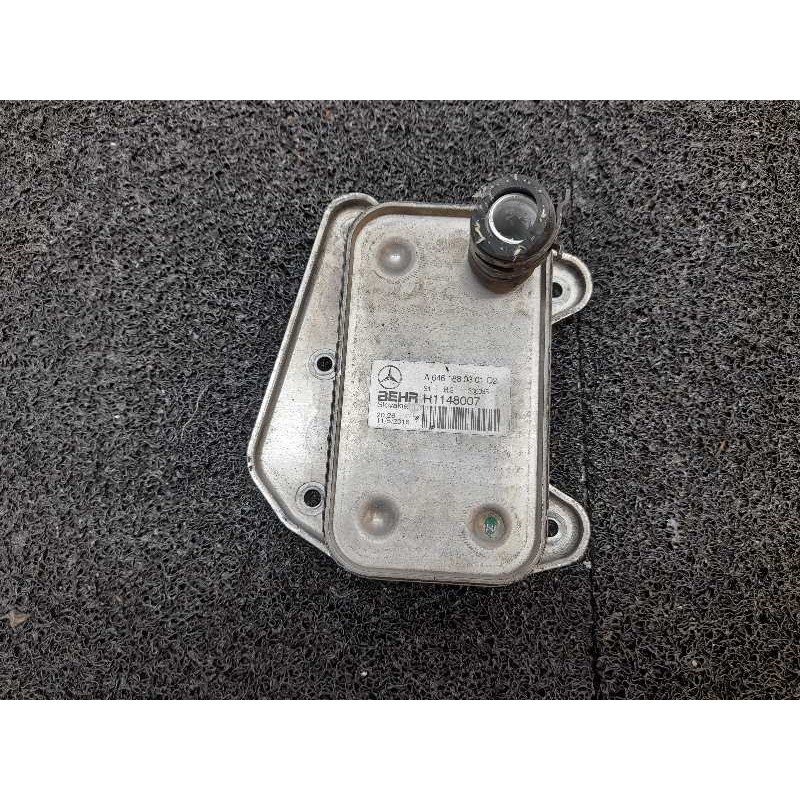 Recambio de enfriador aceite motor para mercedes-benz sprinterii combi (desde 01.06) 211/215 cdi (906.711/713) referencia OEM IA - Blanco
