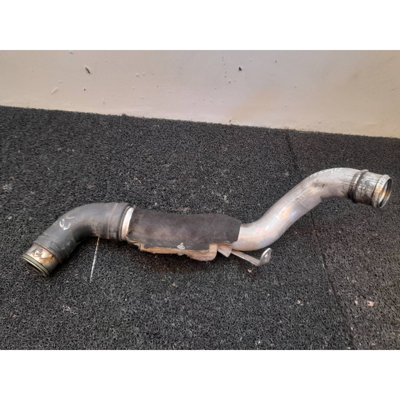 Recambio de tubo para dodge journey sxt referencia OEM IAM 038131111B  