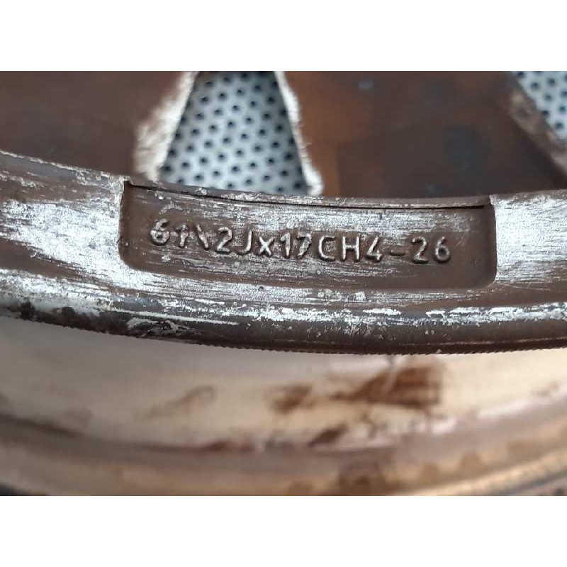 Recambio de llanta para citroën c4 berlina exclusive referencia OEM IAM 61/2J17 CH426 - Negro 2