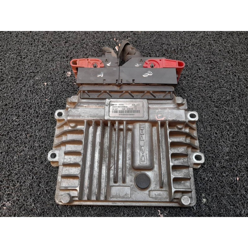 Recambio de centralita motor uce para kia carnival 2.9 crdi vgt ex referencia OEM IAM 391044X910 R0412C001G 