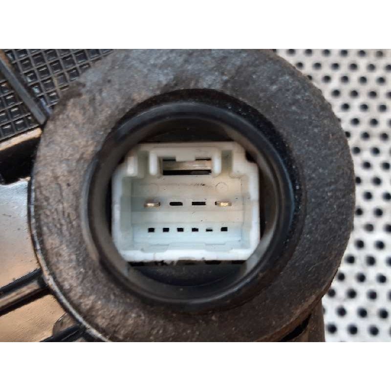 Recambio de cerradura puerta delantera derecha para toyota auris active referencia OEM IAM - Gris 3
