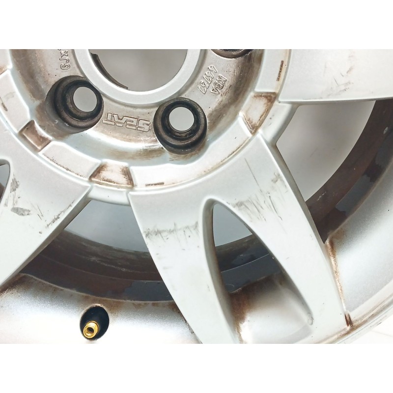 Recambio de llanta para seat toledo (1m2) sport referencia OEM IAM 1M0601025H 2