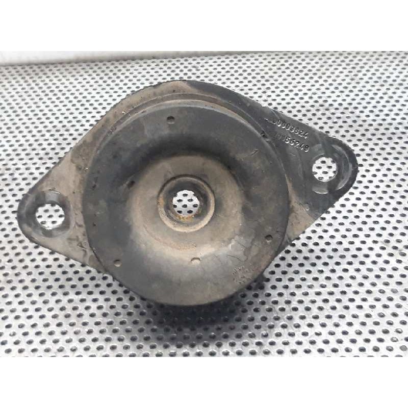Recambio de soporte cambio para nissan primastar (x83) combi 6 asientos batalla 2,96t referencia OEM IAM 8200003824  