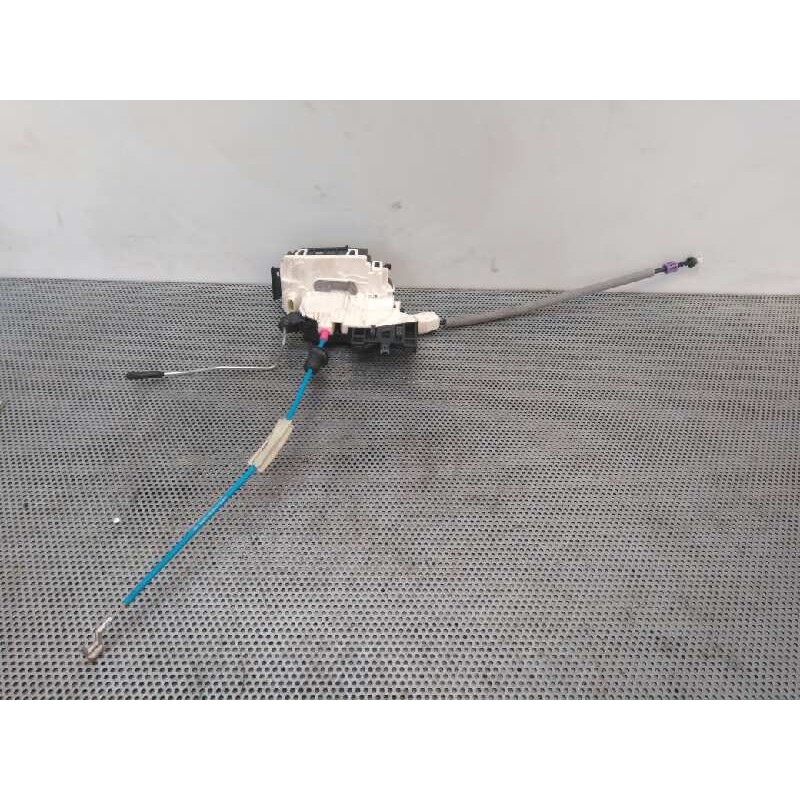Recambio de cerradura puerta trasera izquierda para mercedes-benz clase gla (w156) gla 180 (156.942) referencia OEM IAM A2047302 - Blanco 5