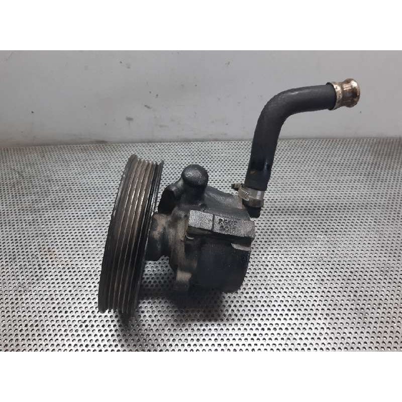 Recambio de bomba direccion para opel astra f berlina 1.4 cat (2h6) referencia OEM IAM 26025012 39240 