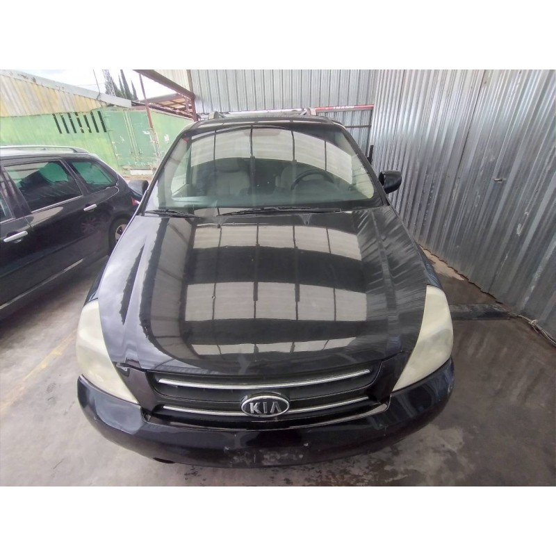 kia carnival del año 2006
