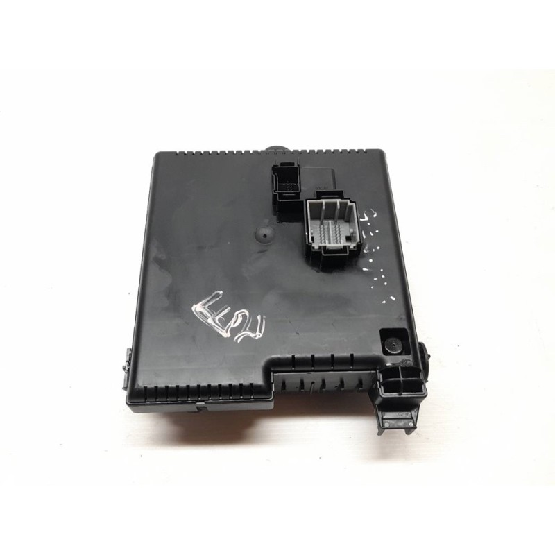 Recambio de caja reles / fusibles para volvo xc90 d5 executive (7 asientos) (136kw) referencia OEM IAM 28017881  DELPHI - Negro 3