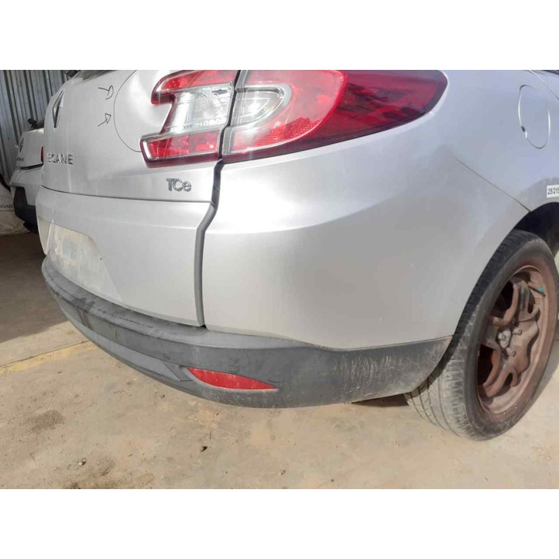 Recambio de paragolpes trasero para renault megane iii sport tourer dynamique referencia OEM IAM 3