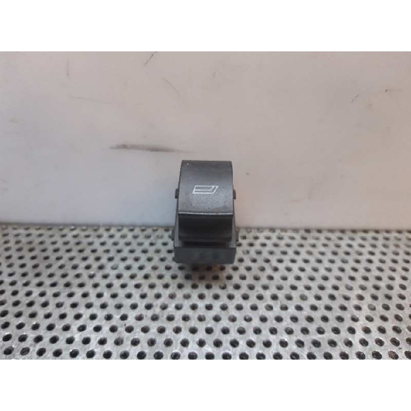 Recambio de mando elevalunas trasero izquierdo para seat ibiza (6j5) copa referencia OEM IAM 4B0959855  