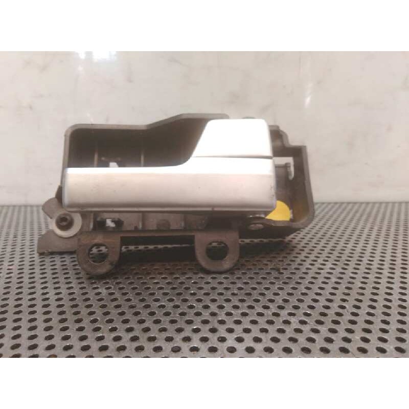 Recambio de maneta interior delantera derecha para ford focus c-max (cap) 1.6 tdci cat referencia OEM IAM 3M51R22600  