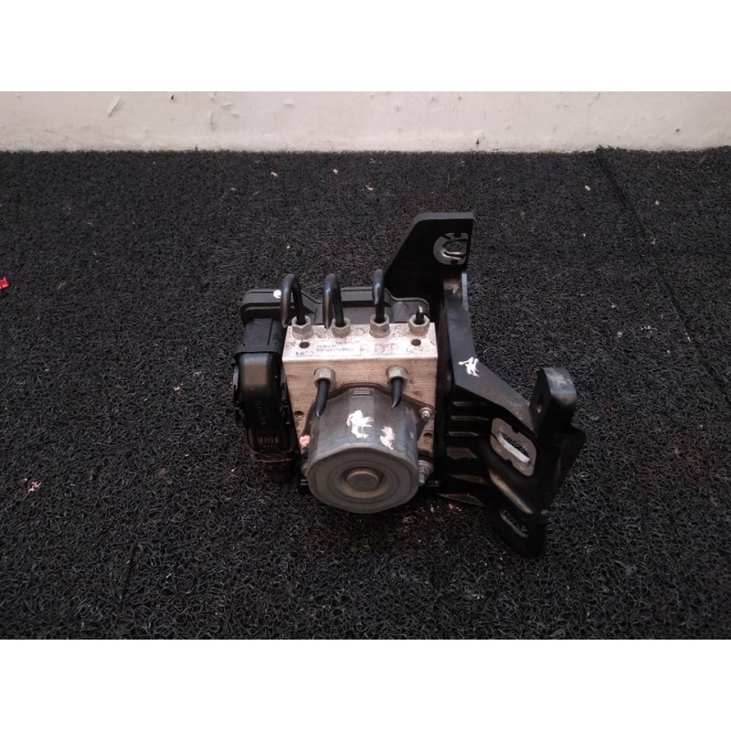 Recambio de abs para opel corsa e selective referencia OEM IAM 39084530 18012811932 BOSCH