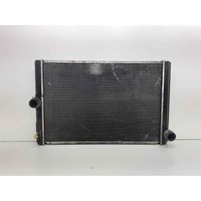 Recambio de radiador agua para toyota auris active referencia OEM IAM DT4221343070  