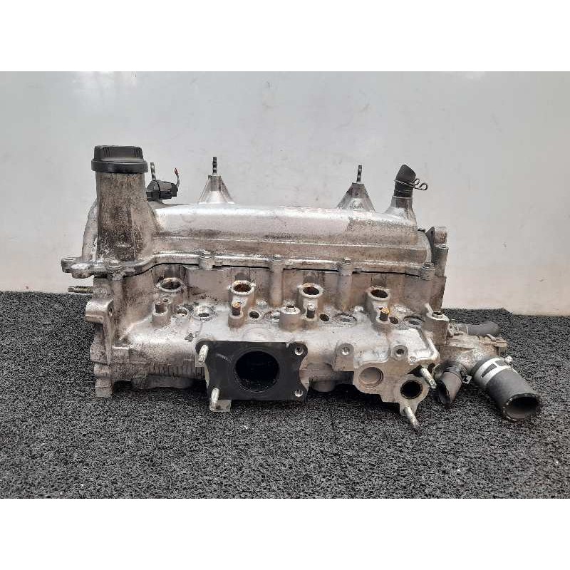 Recambio de culata para toyota auris active referencia OEM IAM   