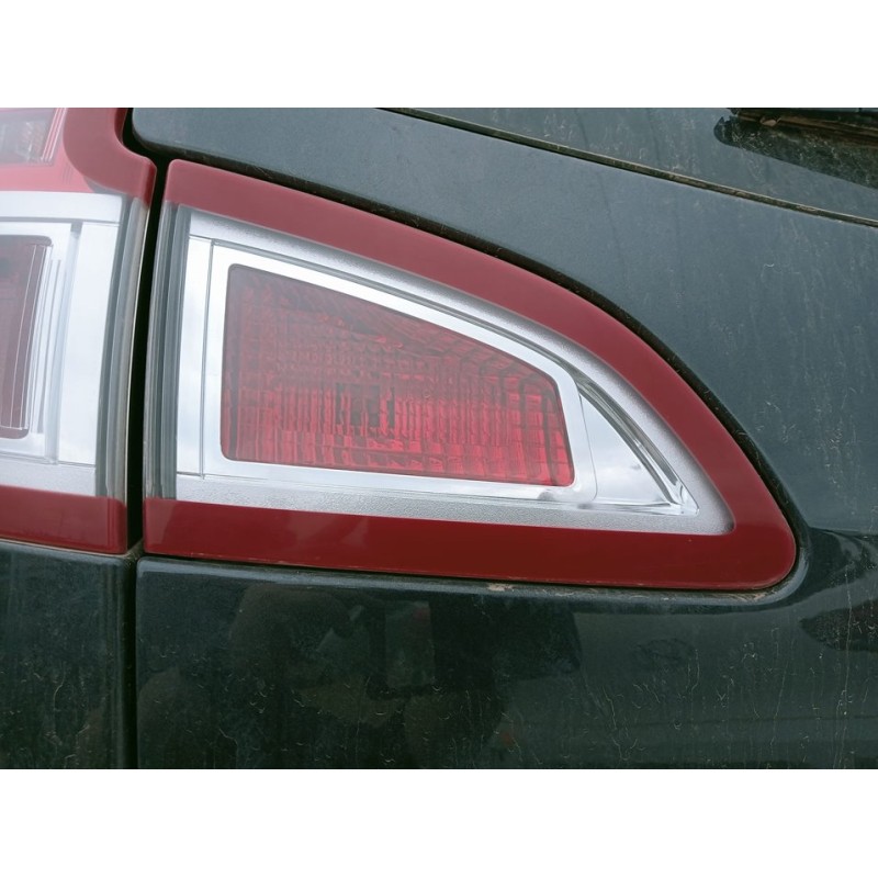 Recambio de piloto trasero izquierdo interior para renault scenic iii referencia OEM IAM   