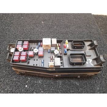 CAJA RELES / FUSIBLES 919504D050 