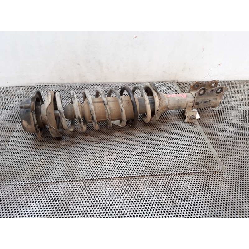 Recambio de amortiguador delantero izquierdo para kia pride 1.3 cat referencia OEM IAM  137627 