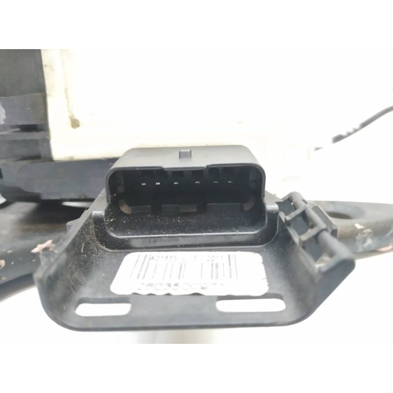 Recambio de cerradura puerta delantera derecha para citroën c3 attraction referencia OEM IAM 732308 - Blanco 6