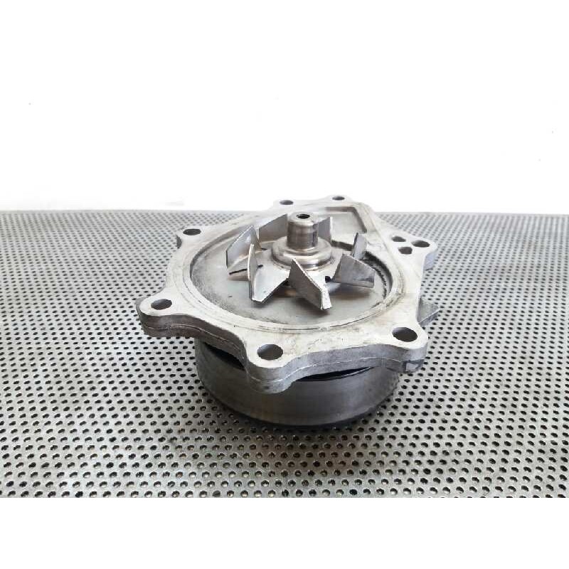 Recambio de bomba agua para toyota corolla verso (r1) 2.2 d-4d sol referencia OEM IAM 7J11Y 3