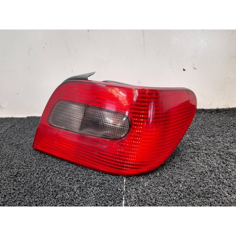 Recambio de piloto trasero derecho para citroën xsara berlina 1.9d seduction referencia OEM IAM   