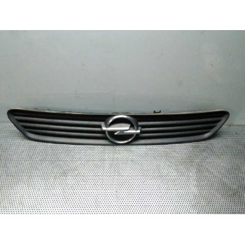 REJILLA DELANTERA 