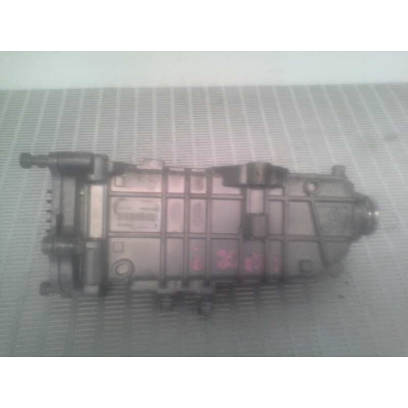 Recambio de enfriador egr para fuso/mitsubishi canter 3.0d referencia OEM IAM 70493004 5801668924 PIERBURG - Blanco 4