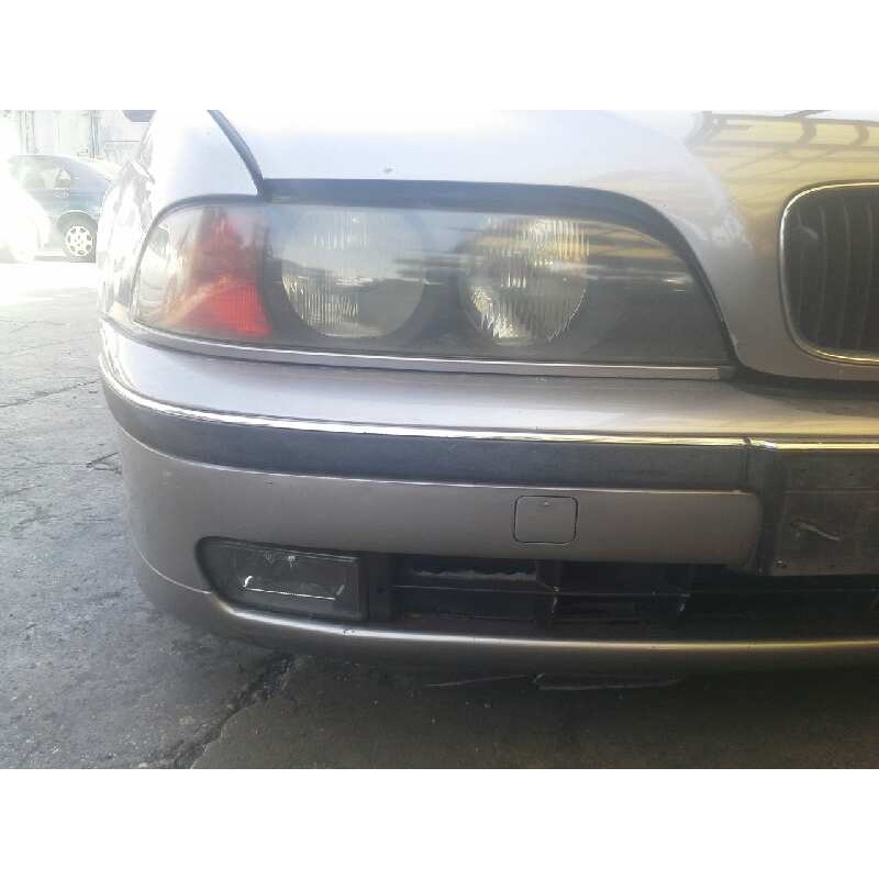 bmw serie 5 berlina (e39) del año 2001