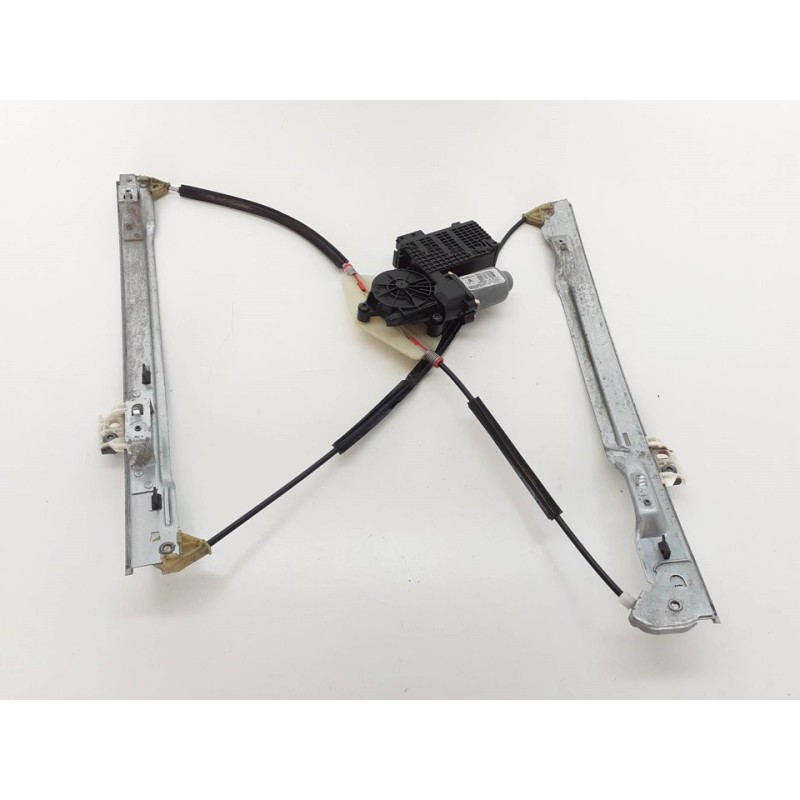 Recambio de elevalunas delantero izquierdo para citroën c4 picasso millenium referencia OEM IAM 9682495880  
