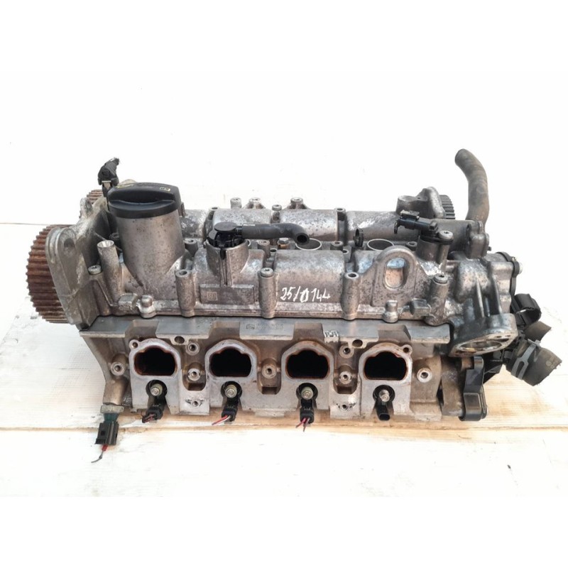 Recambio de culata para volkswagen golf vii sportsvan advance bluemotion tech referencia OEM IAM 027204E064F  