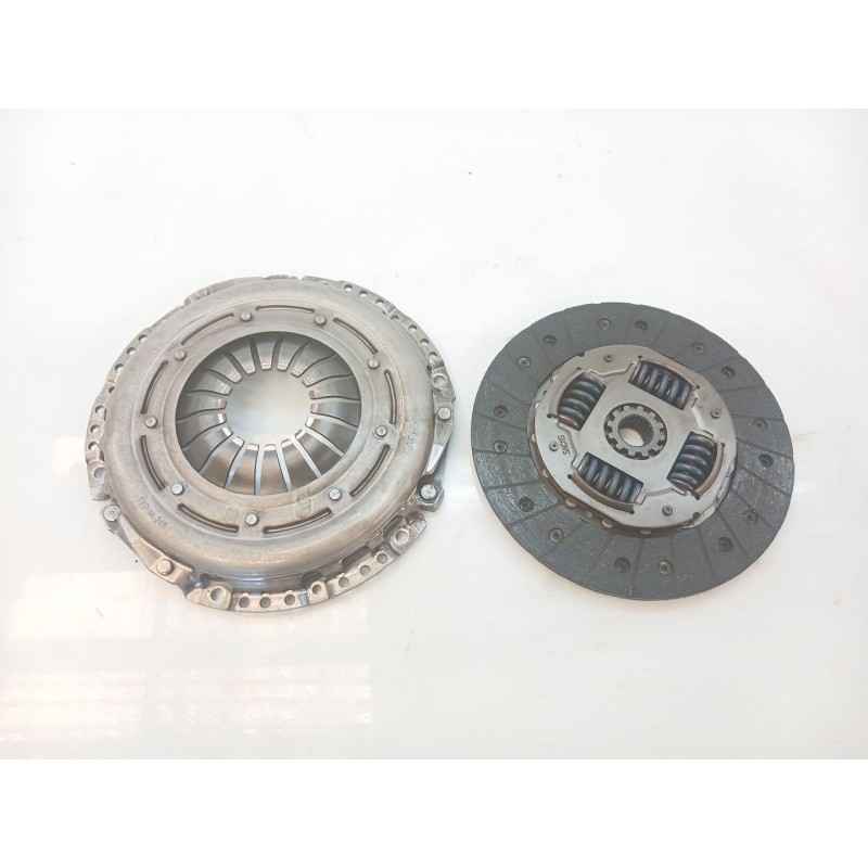 Recambio de kit embrague para subaru xv executive referencia OEM IAM 1878005084  SACHS