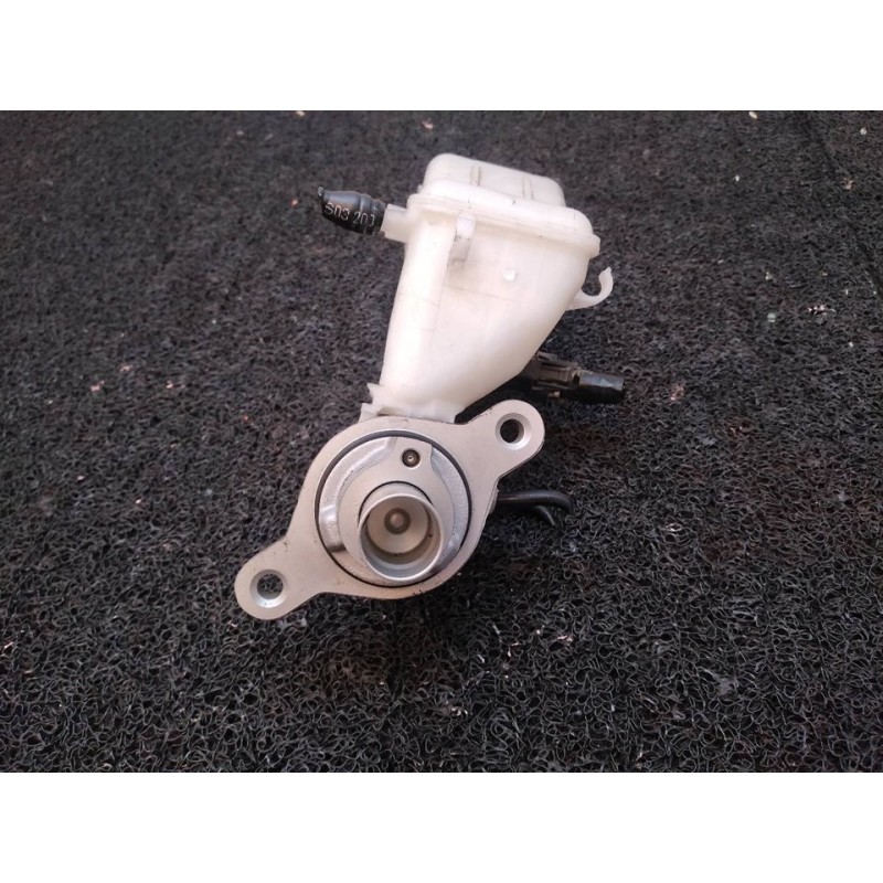 Recambio de bomba freno para opel corsa e selective referencia OEM IAM 037324A 6401616 BOSCH - Blanco 3