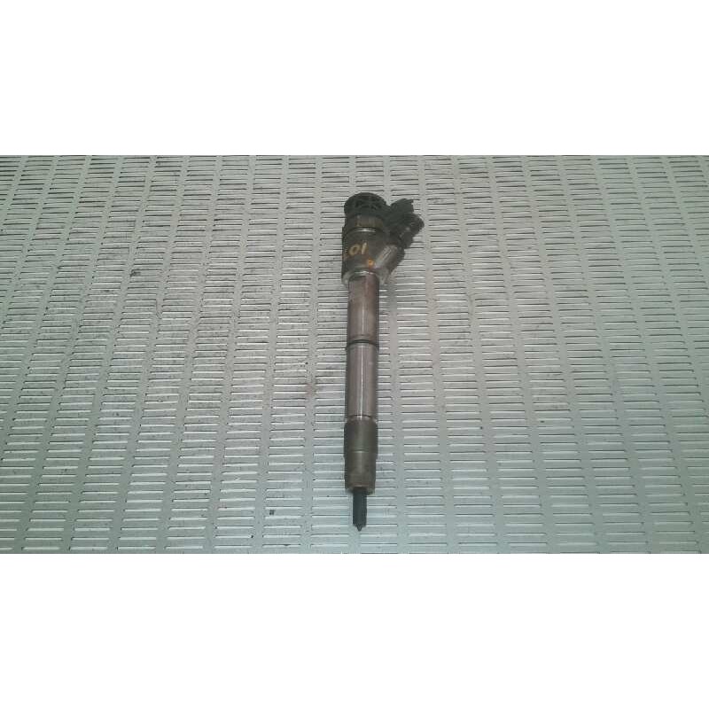 Recambio de inyector para fuso/mitsubishi canter 3.0d referencia OEM IAM 0445110564 5801644454 BOSCH