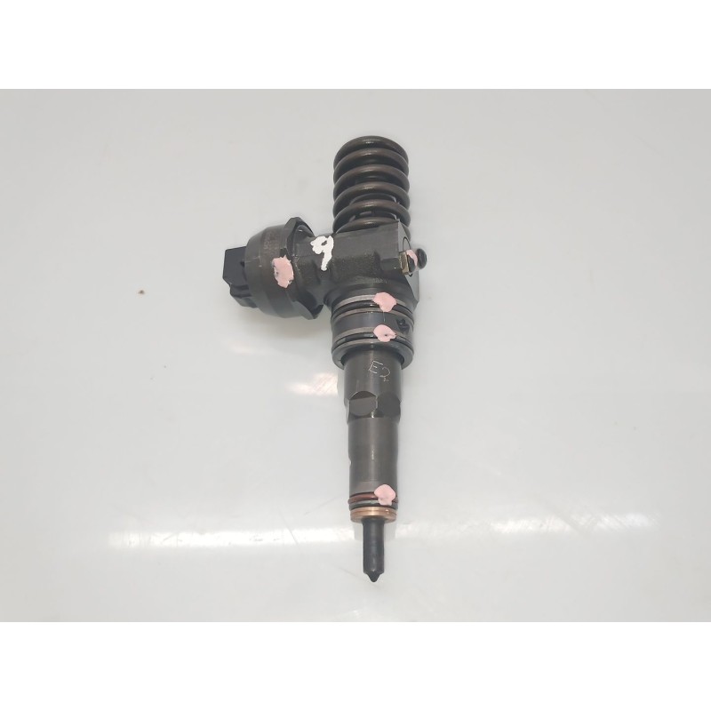 Recambio de inyector para volkswagen golf v (1k1) 1.9 tdi referencia OEM IAM 038130073AG  