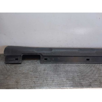 FALDON LATERAL A1566901740 