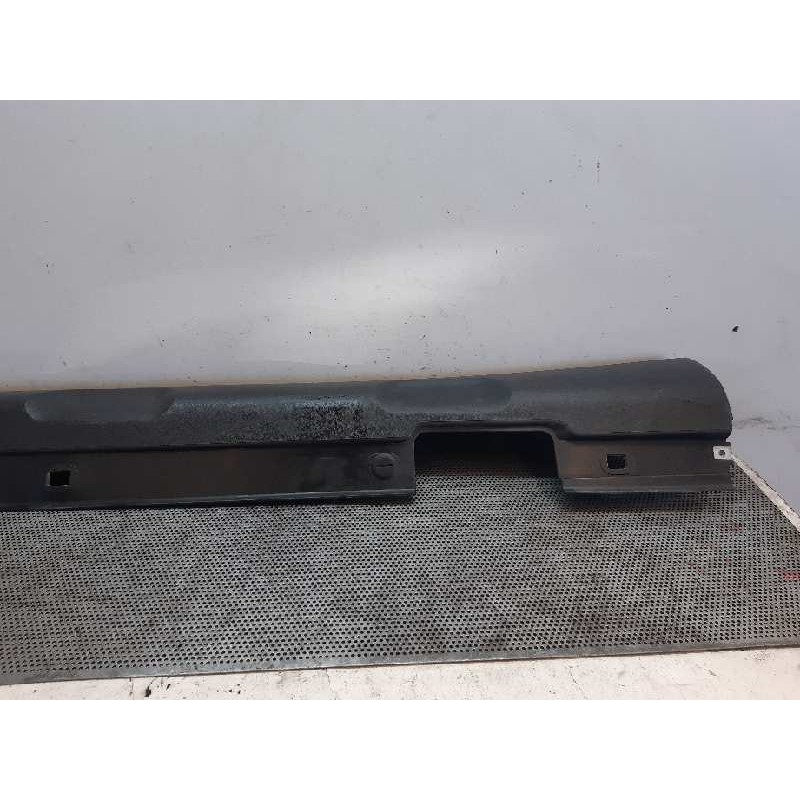 Recambio de faldon lateral para mercedes-benz clase gla (w156) gla 180 (156.942) referencia OEM IAM A1566901740 - Blanco 2