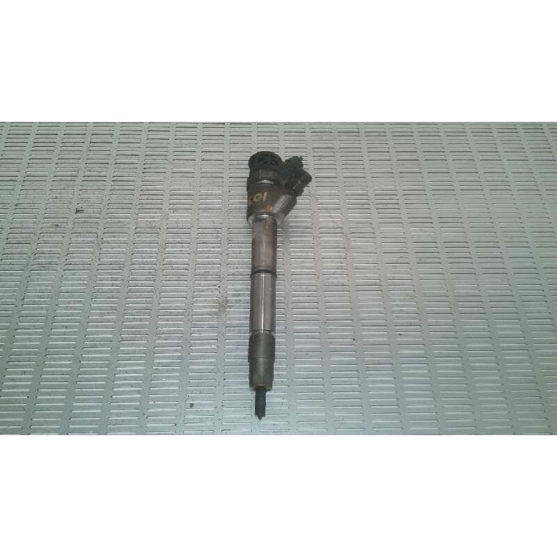 Recambio de inyector para fuso/mitsubishi canter 3.0d referencia OEM IAM 0445110564 5801644454 BOSCH