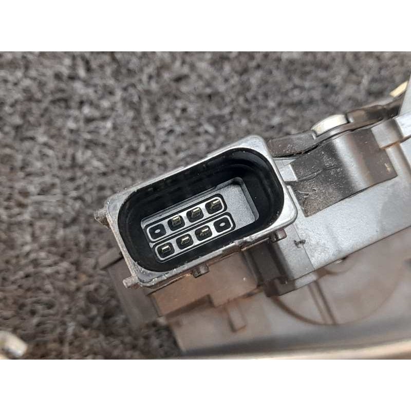 Recambio de cerradura puerta delantera derecha para opel corsa e selective referencia OEM IAM 13431840 - Blanco 4