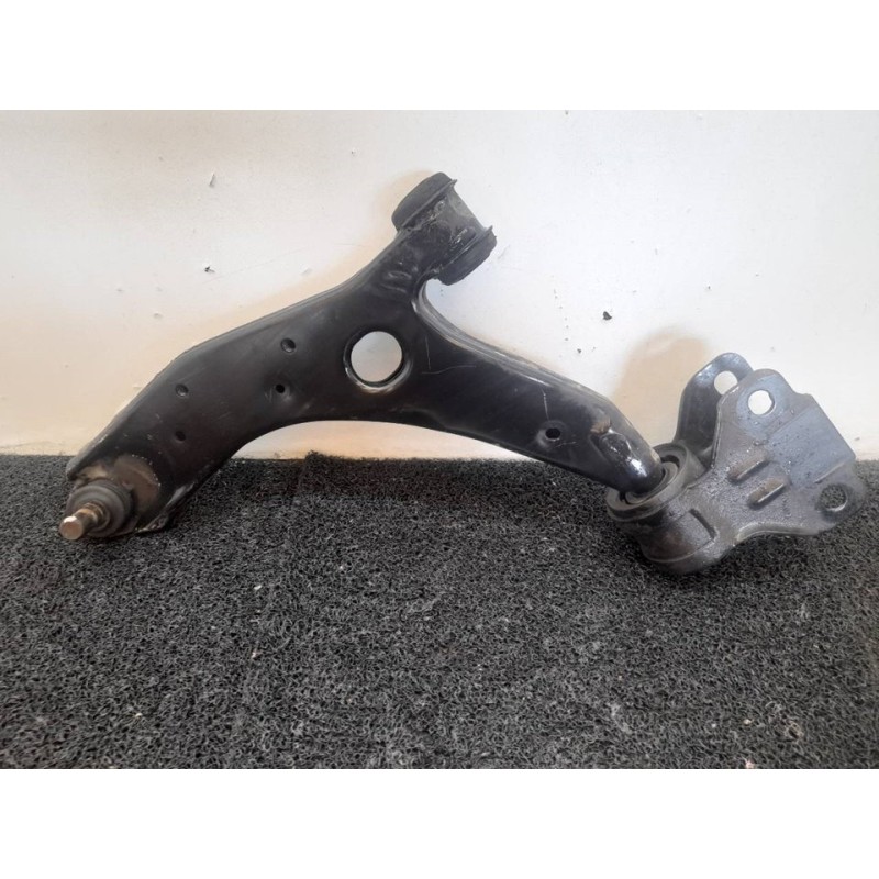 Recambio de brazo suspension inferior delantero izquierdo para mazda 3 lim. (bl) active referencia OEM IAM - Blanco 3