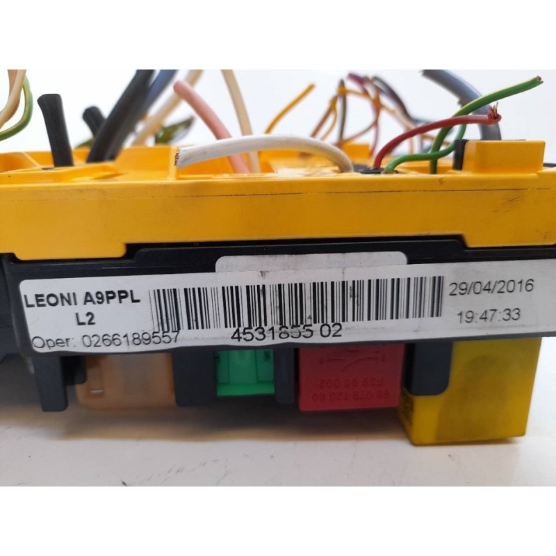 Recambio de caja reles / fusibles para peugeot 208 style referencia OEM IAM 9804848480 453185502 0266189557 4