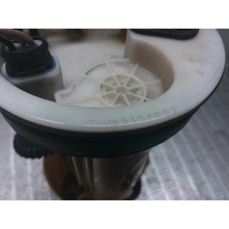 Recambio de aforador para fiat bravo (182) 1.4 12v cat referencia OEM IAM 4415207 - Blanco 3