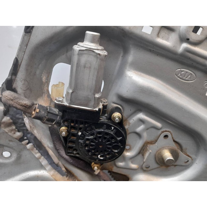 Recambio de elevalunas trasero derecho para kia sportage lx 4x4 referencia OEM IAM 4