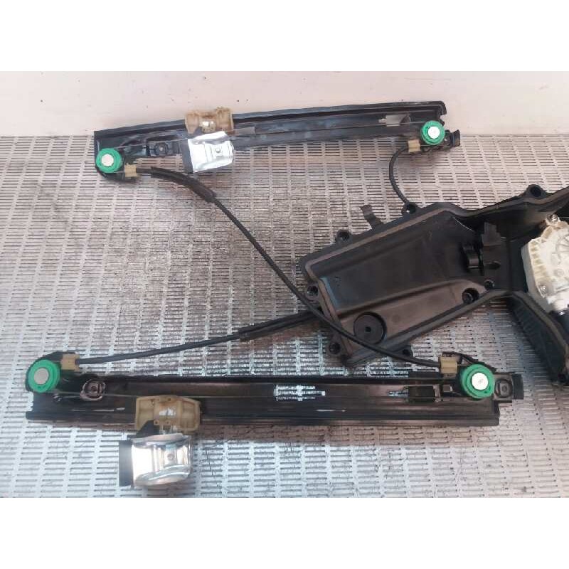 Recambio de elevalunas delantero derecho para seat leon (1p1) reference referencia OEM IAM 1K0959792L 1P0837402D 1T0959702F - Rojo 4